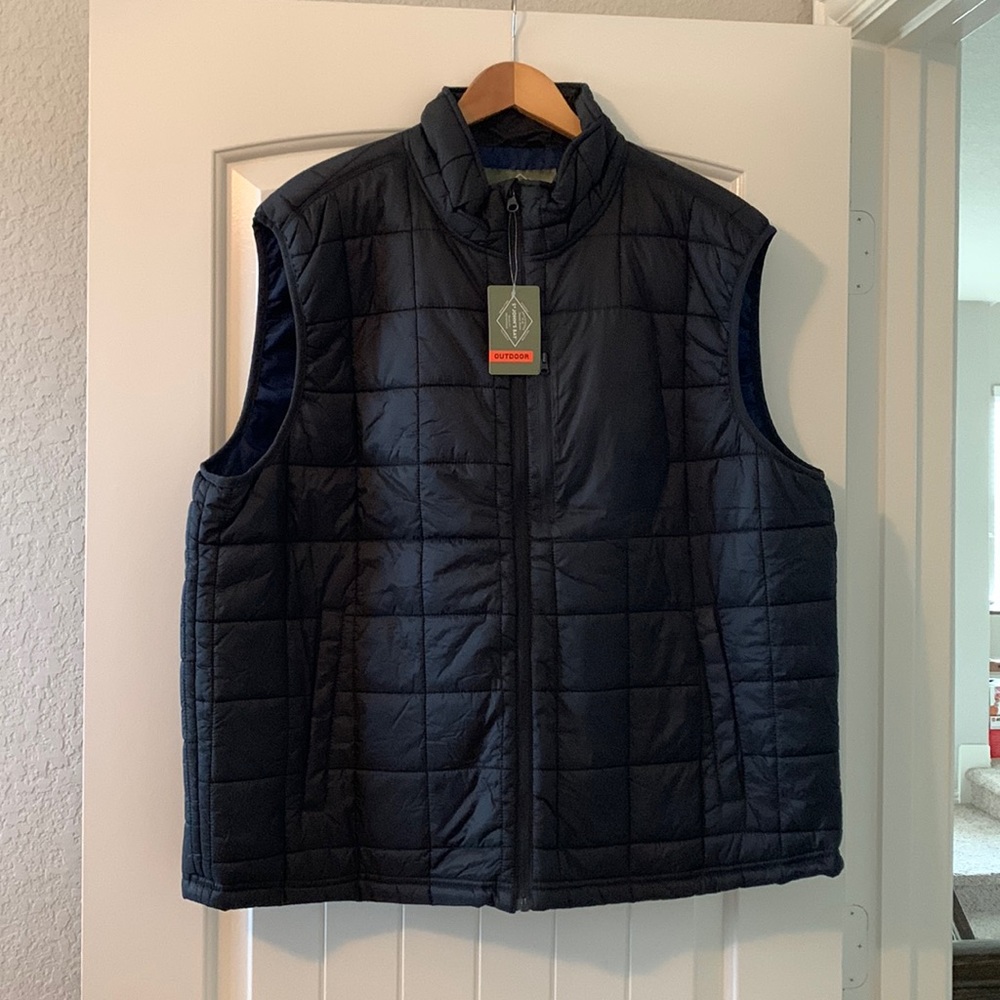 Lightweight Black Puffer Vest